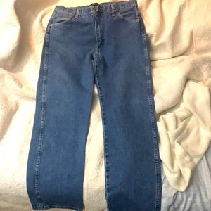 Wrangler George Strait Collection Cowboy Cut Jeans